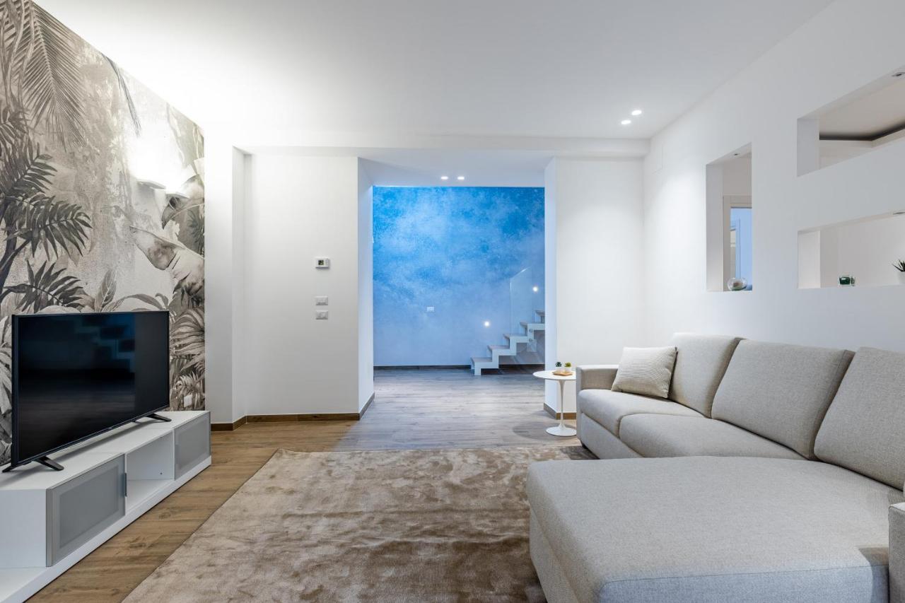 Solemar Sicilia - Palazzo Quaroni Apartamento Palermo Exterior foto